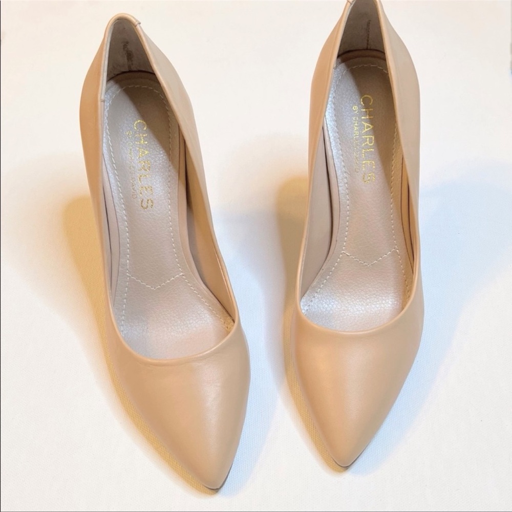 Charles David Size 4.5 Tan Color Stilettos - Picture 1 of 3